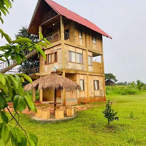 Rock Shade Chalet- Sigirija